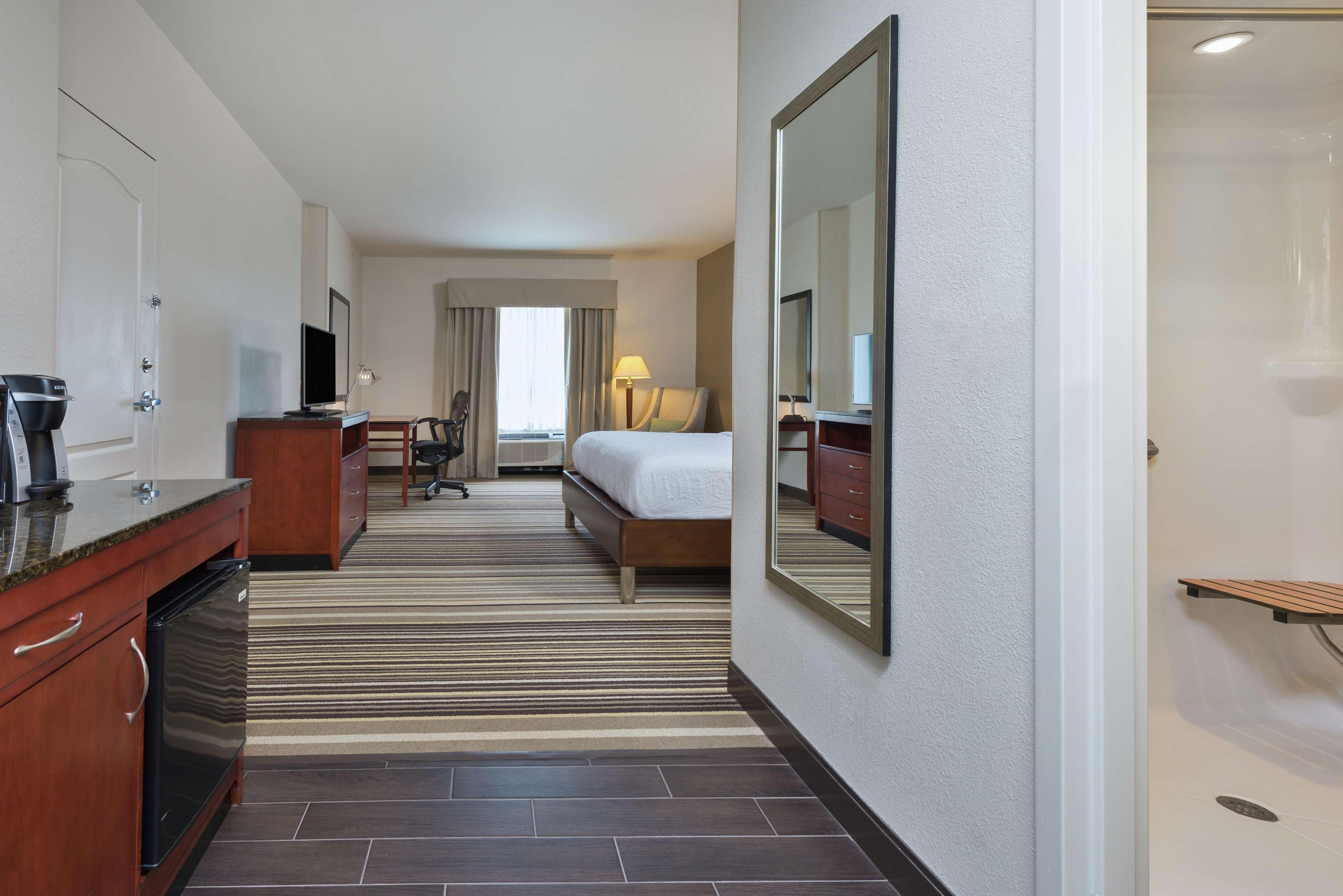 Hilton Garden Inn Philadelphia-Fort Washington Exterior foto