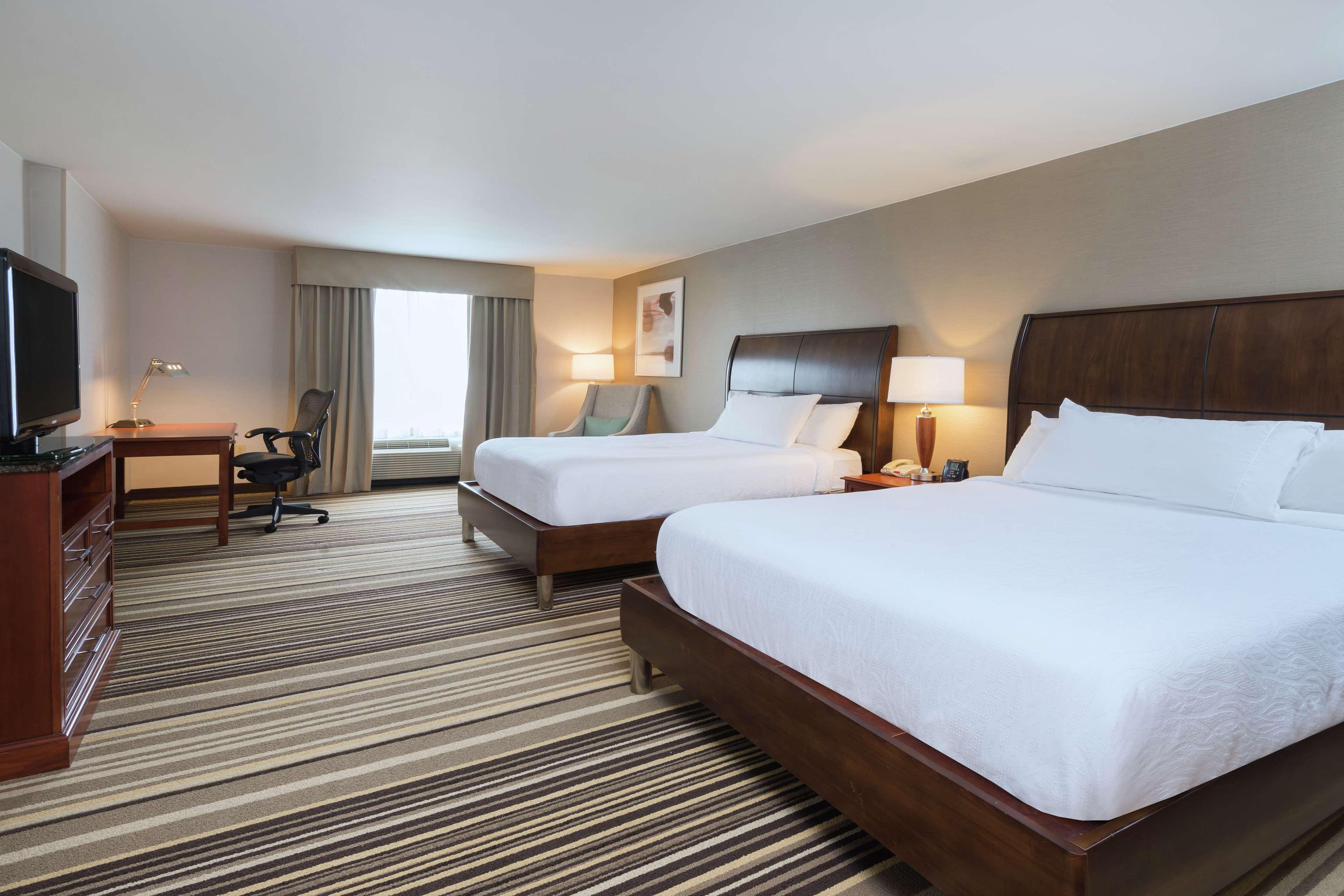 Hilton Garden Inn Philadelphia-Fort Washington Exterior foto
