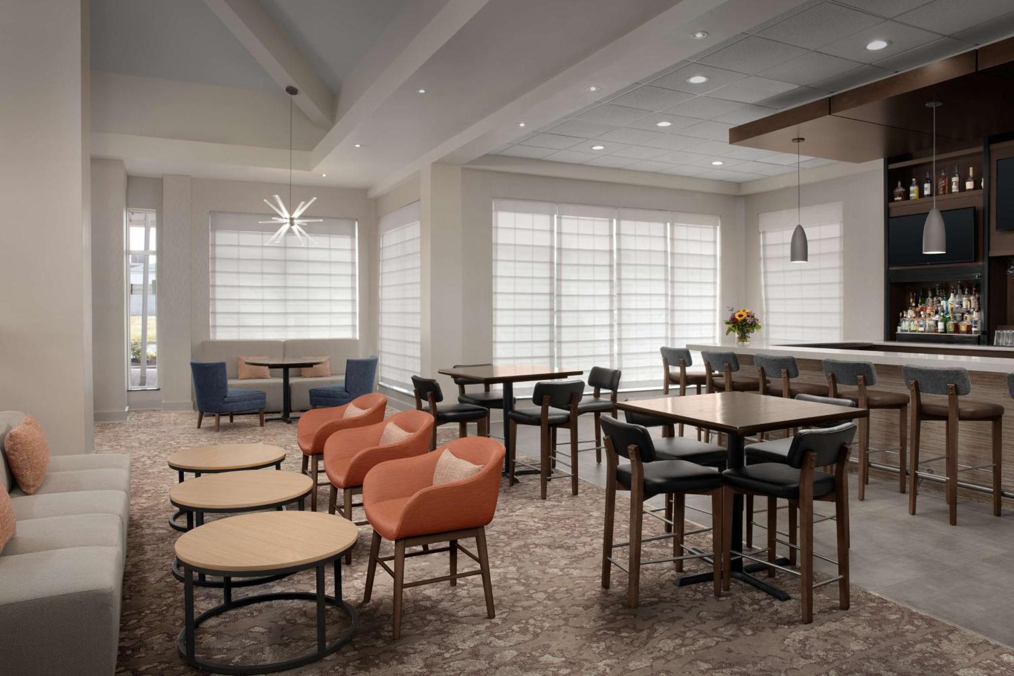 Hilton Garden Inn Philadelphia-Fort Washington Exterior foto
