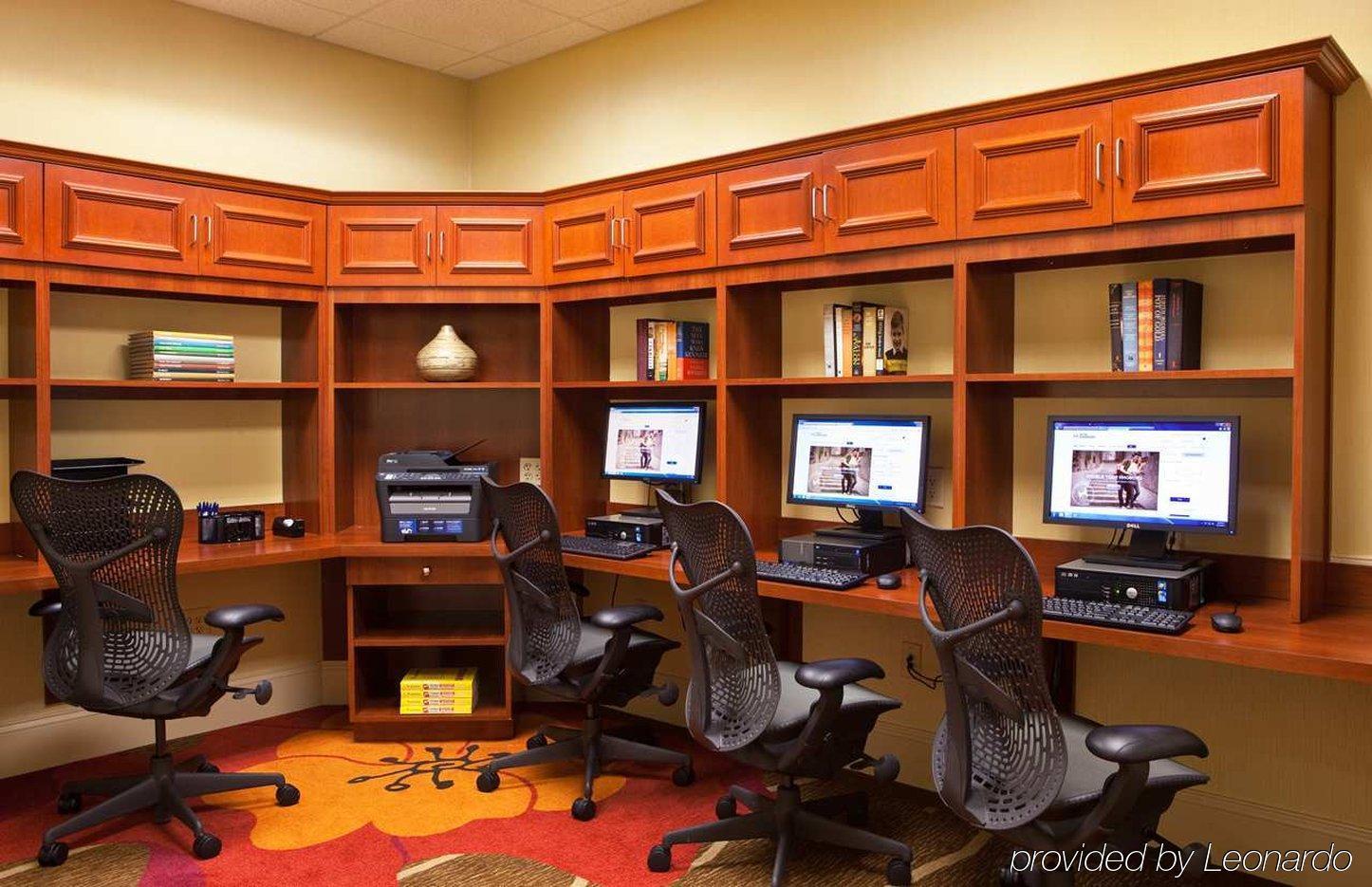 Hilton Garden Inn Philadelphia-Fort Washington Facilidades foto